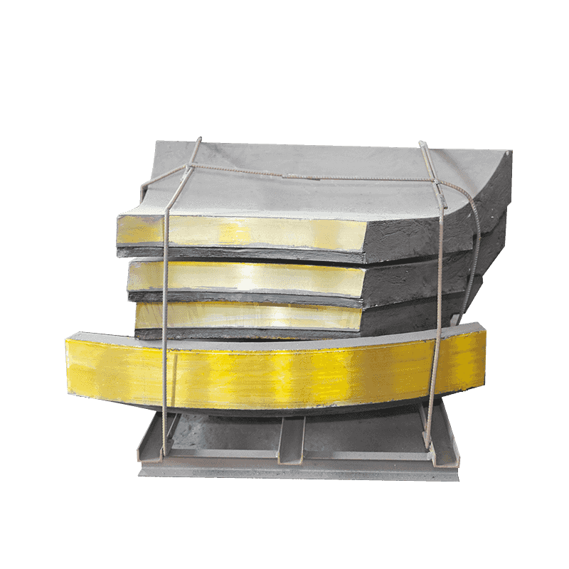 Høy kromforing for slagknuser